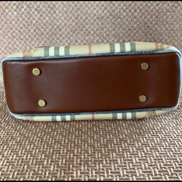 Authentic Burberry Haymarket Coated Canvas Handbag - Picture 6 of 11